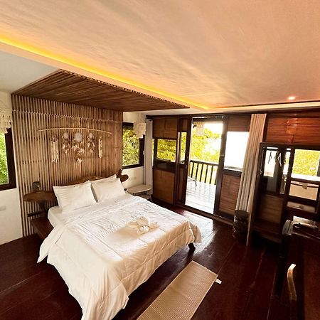 แพททริค ออน เดอะ บีช Hotel เจเนอรัลลูนา ภายนอก รูปภาพ