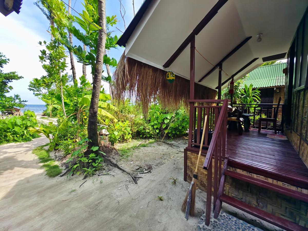 แพททริค ออน เดอะ บีช Hotel เจเนอรัลลูนา ภายนอก รูปภาพ